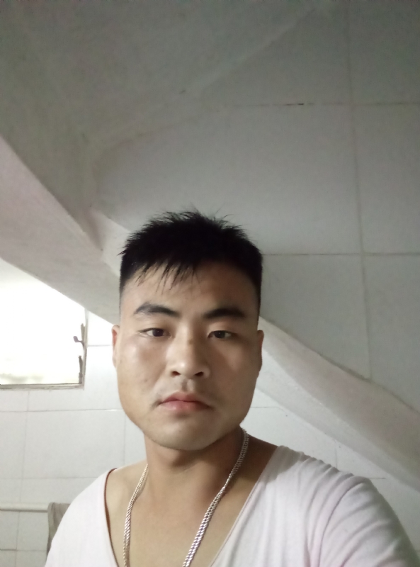 落叶知秋的第一张照片--肇庆蓝颜知己交友网